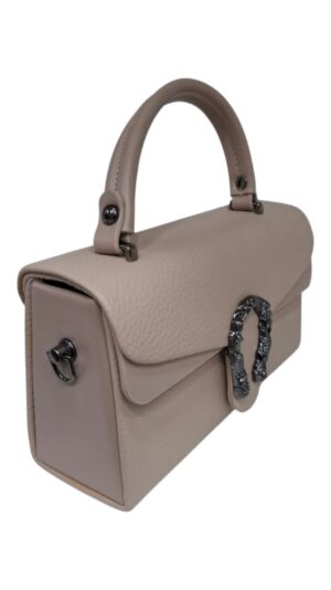 8c9da892bbd54e21baacd649944d9191