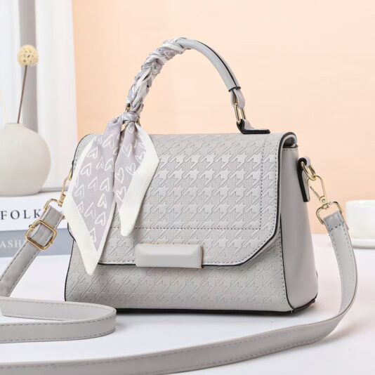 32d8bc6105474e6194e149993084d52b